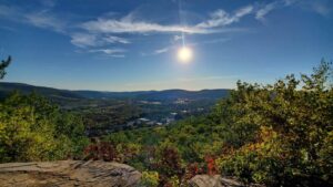 view from table rock blue sky, sun and trees